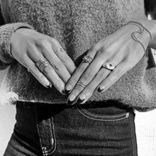 Cargar imagen en el visor de la galería, Anillo Bali Tanganan