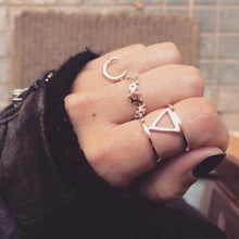 Cargar imagen en el visor de la galería, Anillo estrellas abierto