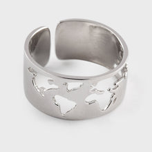 Cargar imagen en el visor de la galería, ANILLO MUNDO DE PLATA DE LEY 925 - Vicenç Silver