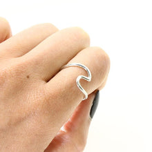 Cargar imagen en el visor de la galería, ANILLO OLA - Vicenç Silver