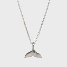 Cargar imagen en el visor de la galería, COLLAR COLA DE BALLENA - Vicenç Silver