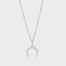 Cargar imagen en el visor de la galería, Collar luna acero