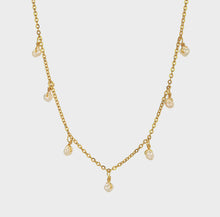 Cargar imagen en el visor de la galería, Collar perlitas acero